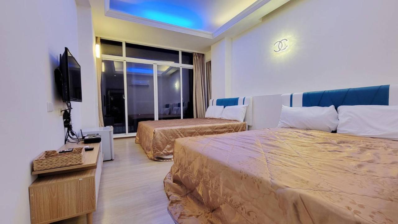 Holiday Hostel Kenting Buitenkant foto