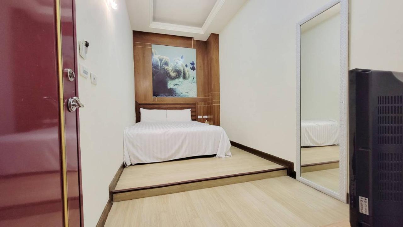 Holiday Hostel Kenting Buitenkant foto
